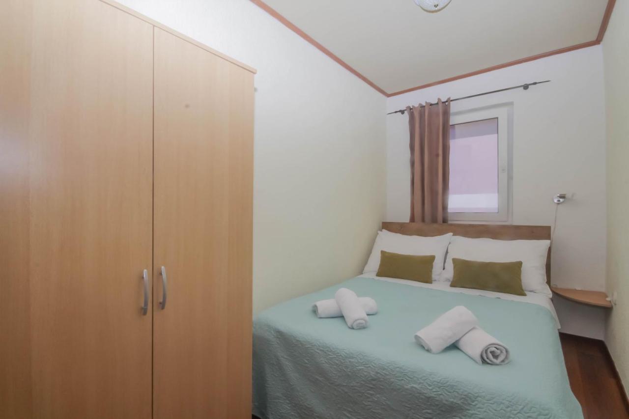 Apartmani Horvat Jezera Exterior photo